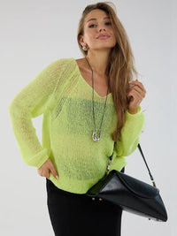 Slim-fit V-neck Solid-color Sweater