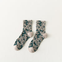 Palace Style Green Middle Tube Retro Autumn And Winter Socks Women