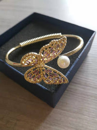 Women's Fashion Hollowed-out Vintage Bracelet