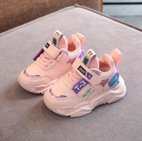 Children's running shoes