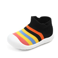 Soft Soled Anti Slip Breathable Leisure Sports Flying Shoes