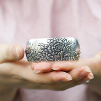 Womens Wide Retro Peony Blossom Wealth And Prosperity Open Bangle