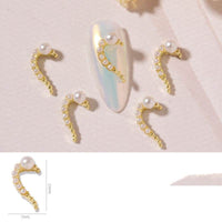 Nail Art DIY Love Heart Alloy Jewelry Nail Piece Nail Decoration Rhinestone