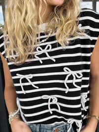 Womens Soft-Style Knitted Top With Bow-Knot And Short Sleeves