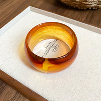 Irregular Wide-brimmed Tan Resin Bracelet