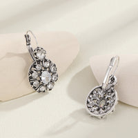 Women's Retro Fashion Creative Earrings