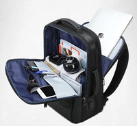 Large capacity computer backpack