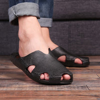 Men's Waterproof Closed Toe Flip Toe Plastic Slipper