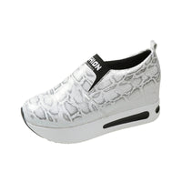 Plus Size Shallow Mouth  Height Increasing Insole Platform Women's Sports Pumps Women's Shoes