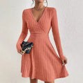 Elegant Long-sleeved Solid-color V-neck Waist-cinching Dress
