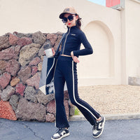 Long Sleeved Autumn Pull Strip Sweater Suit
