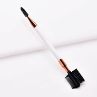 Single double-ended makeup brush and eyelash brush