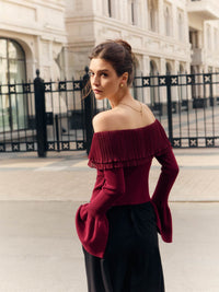 Off-shoulder Collar Long Sleeve Clinch Splicing Knitwear