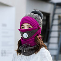 Warm knitted hat for cycling
