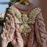 Womens Loose-fitting Pullover Sweater With A Round Neck And Floral Print
