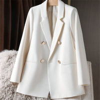 Women's Solid-Colored Defined-Waist Blazer