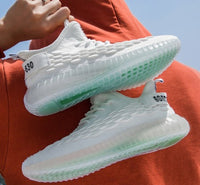 Breathable mesh sports shoes red shoes
