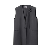 Commuter-style Handmade Three-Dimensional Cala Lily Padded Shoulder Waistcoat