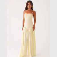 Solid-color Sleeveless Spliced Slip Dress With Slits And A Fitted Waist