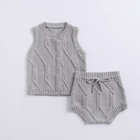 Knitted children's suit