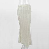 Sophisticated Figure-hugging Sheath Skirt