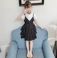 Children's clothing girls suit summer new big children Korean version of the short-sleeved fashion wave point suspender skirt two-piece