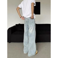 Light-blue Washed-in-wash-and-wear Jeans For Men That Go With Everything