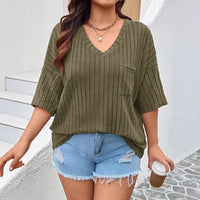 Fashionable Casual Womens Solid-Color V-Neck Top With Pockets And Three-Quarter Sleeves