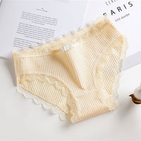 Thread Princess Low-waist Briefs With Cotton