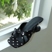 Womens Alien-style Square-toe Slide Sandals With A Bow