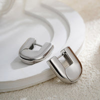 Simple And Sophisticated Ear Cuff