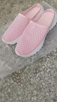 Mesh Outdoor Walking Sandals With A Head Cover