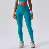 Seamless Knitted Thread Yoga Suit
