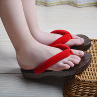 Wooden sandals and slippers round head clogs