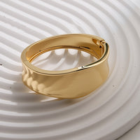 Versatile Light-luxury Punk-style Open Bangle With A Wide Design