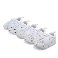 The spring and Autumn New Red Star Baby Toddler shoes shoes sports shoes wholesale 0813 small white soft bottom