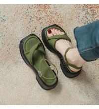 Green Skin-illuminating Roman Sandals With A Single Strap