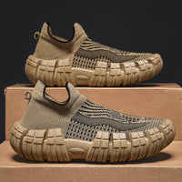 Mens Lightweight Non-slip Soft-soled Mesh Flyknit Casual Sports Shoes