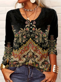 Women's V-neck Ethnic Print Plus Size T-shirt