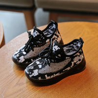 Children's running shoes