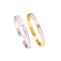Stainless Steel Bracelet Inlaid With Three White Shell Gemstones