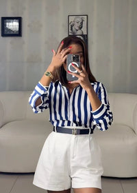 Fashionable And Versatile Blue Striped Shirt