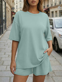 Round-neck Casual Loose-fitting Short-sleeve Shorts Womens Set
