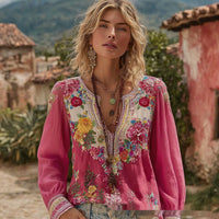 Loose-fitting Casual Womens Shirt With A V-neck And A Printed Design