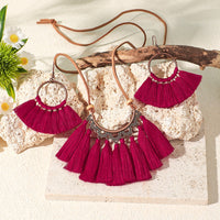 Retro Floral Earrings And Necklace Set With A Distinctive European And American Style