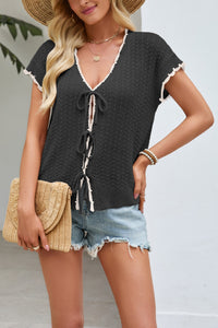 Color-block V-neck Lace-up Short-sleeve Knit Midriff-baring Cardigan