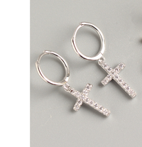 European And American Trendy Cross Ear Clips
