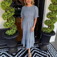Women's Elegant Versatile Pleated Elastic-waist Short-sleeve Maxi Dress