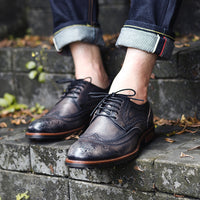 Carved British Vintage Distressed Business Casual Leather Shoes