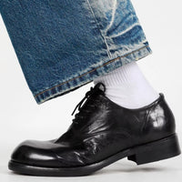 Elegant Leather Commuter Shoes In Smoked Cowhide